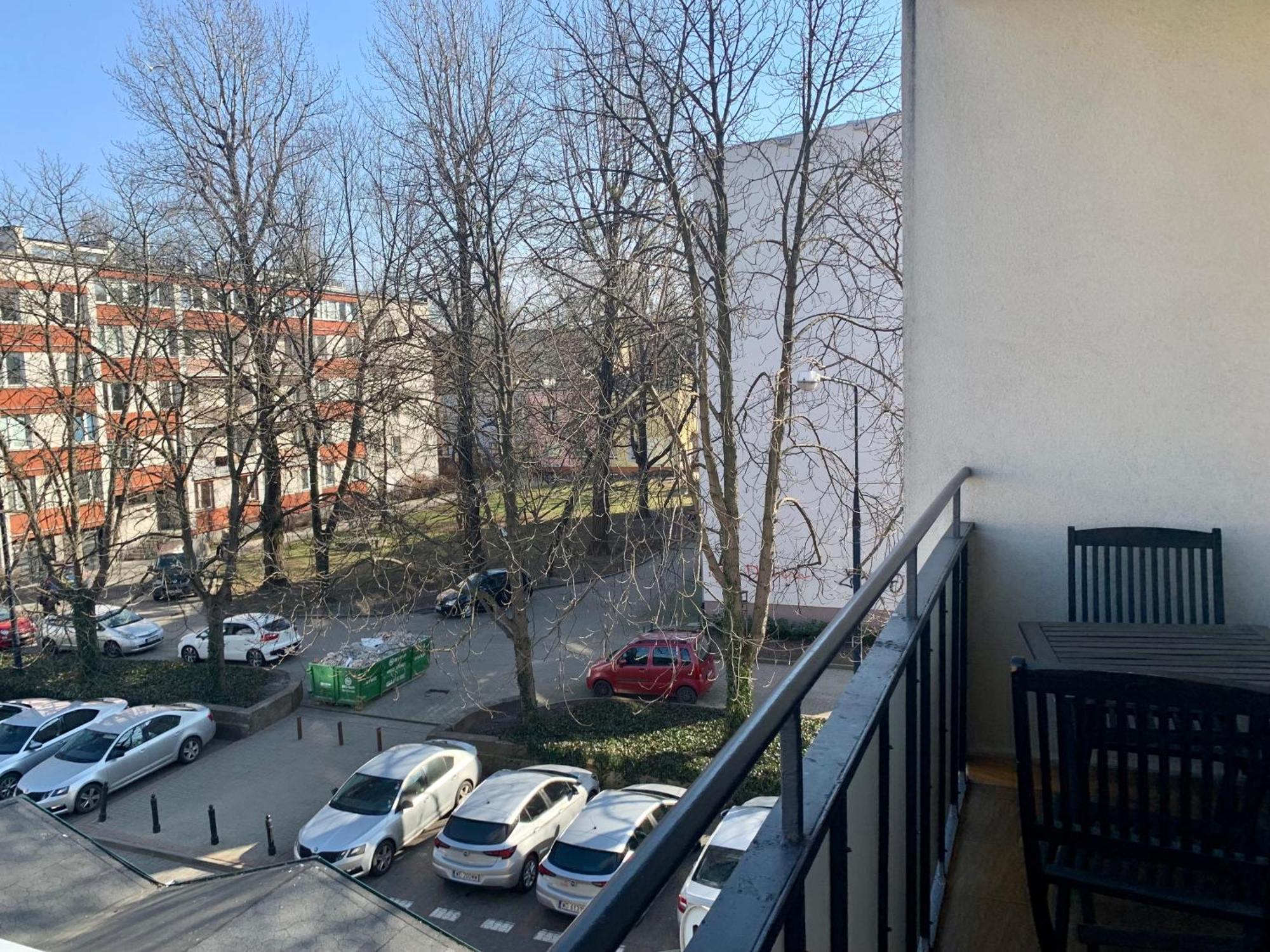 Perfect Location Two Bedrooms With Balkony ワルシャワ エクステリア 写真
